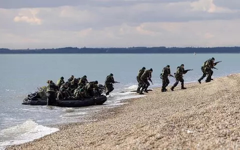 First Ukrainian commandos complete training in UK and return home