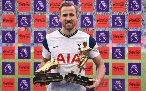 Harry Kane joins Bayern Munich ending record-breaking Tottenham career