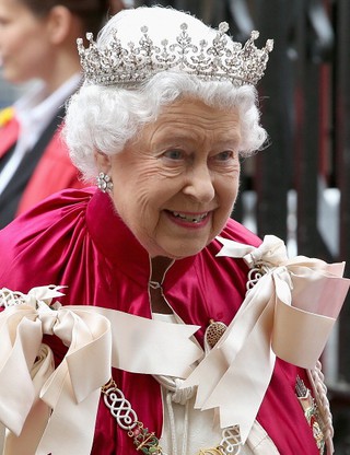 Królowa Elżbieta: Kościół może pomóc w uleczeniu szkockich podziałów