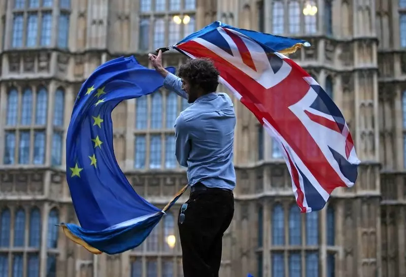 Sondaż: Poparcie społeczne Brytyjczyków dla kolejnego referendum w sprawie Brexitu