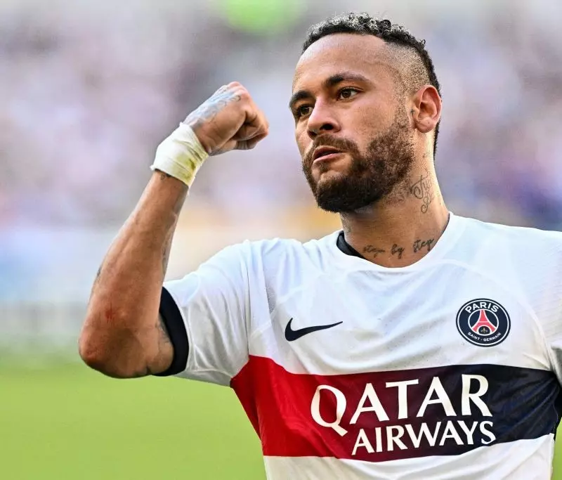 Liga francuska: Kluby potwierdziły transfer Neymara z PSG do saudyjskiego Al-Hilal