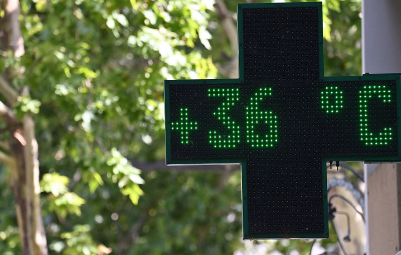 "Le Figaro": From Sunday in the south of the country a heatwave with temperatures above 35 d