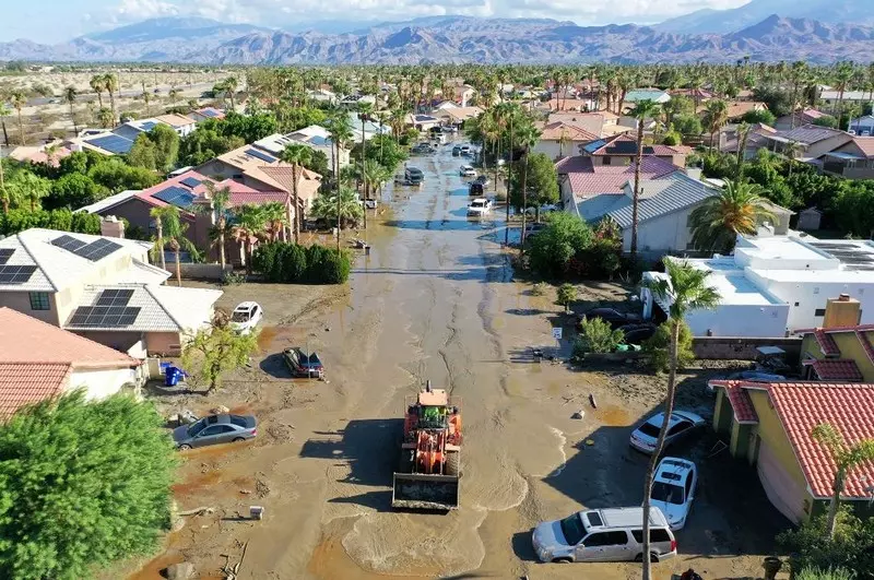 USA: Rekordowe powodzie i opady w Kalifornii. Zalana Dolina Śmierci