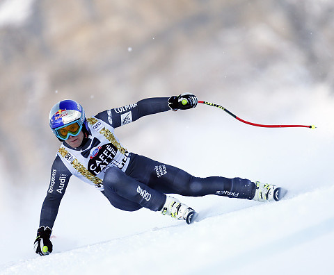 Hintermann wins snowy World Cup combined eve