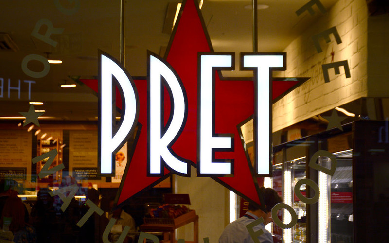 Sieć Pret a Manger z dużą grzywną. Pracownica nie mogła wyjść z chłodni