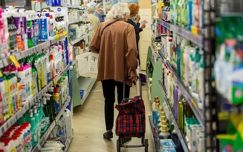 Seniors will change trade. Stores should start the transformation process now