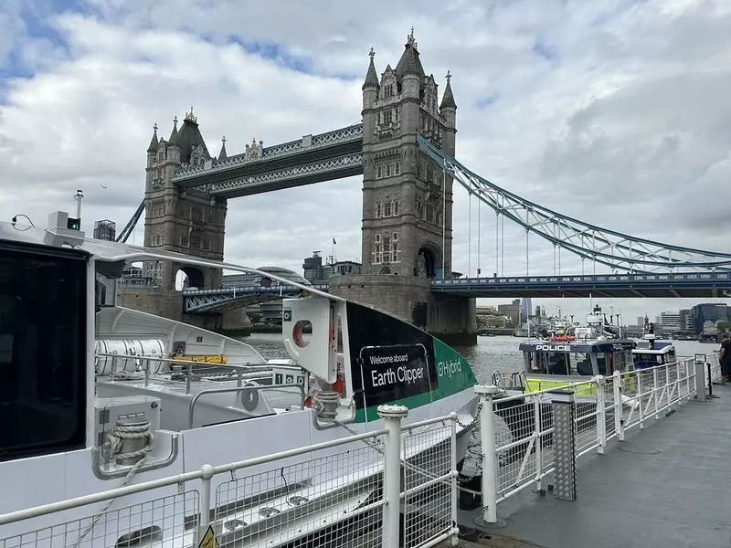 Londyn: Uber Boat stawia na ekologię i uruchamia elektryczne promy pasażerskie