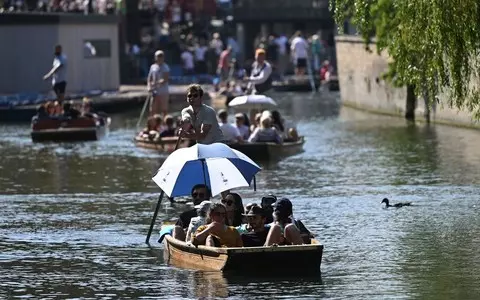 Weather maps show exact dates another mini-heatwave will hit UK