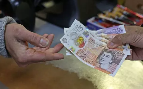 Cash payments rise for first time in 10 years