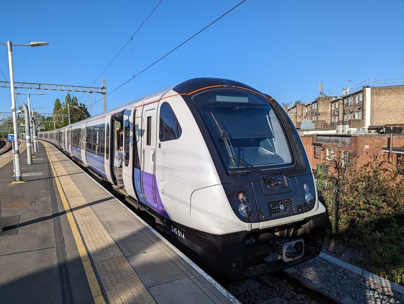 Elizabeth line utraciła miano najbardziej punktualnej linii kolejowej w UK