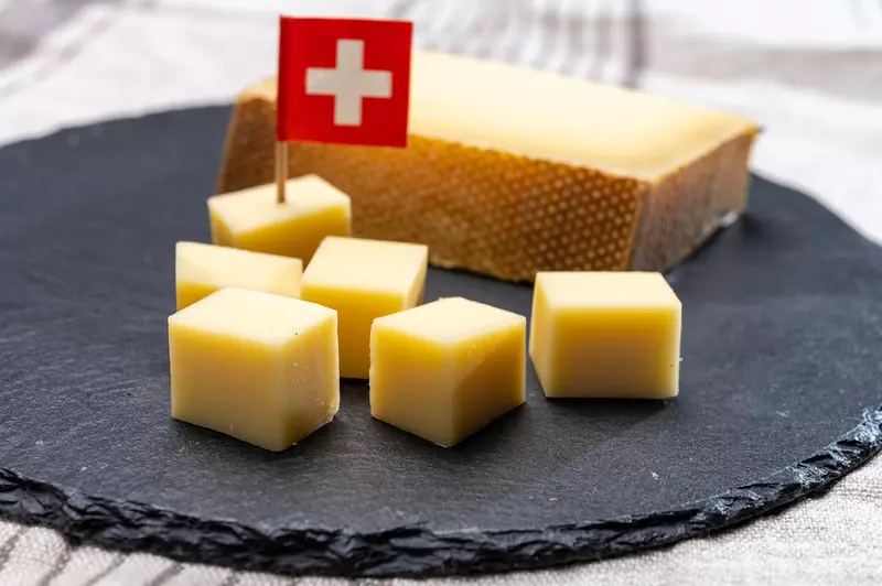 Szwajcaria: Po raz pierwszy w historii import serów przewyższy eksport rodzimych produktów