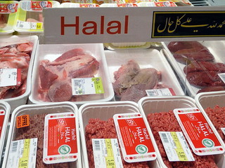 Brytyjski spór o mięso halal