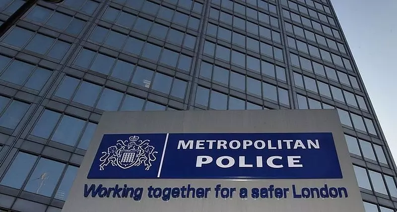 Londyn: Prawie 300 policjantów złożyło broń w proteście, ale pomoc armii już niepotrzebna