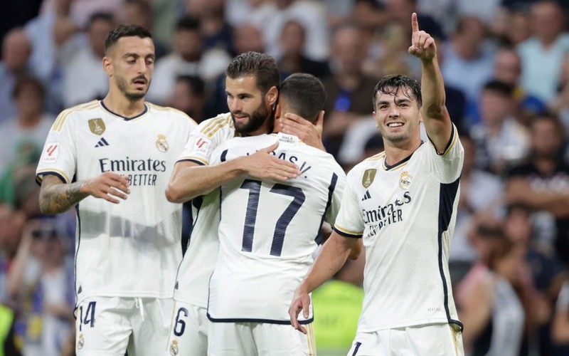 Real Madrid overtook Barcelona, Girona the new leader