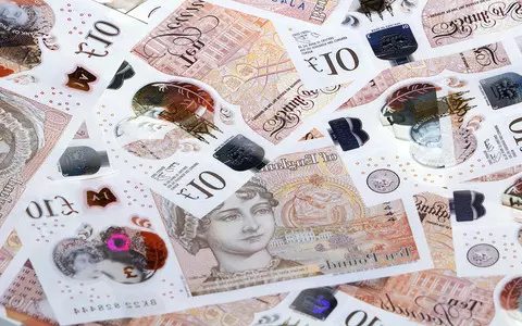 Brytyjski minister finansów potwierdził wzrost stawki wynagrodzenia National Living Wage