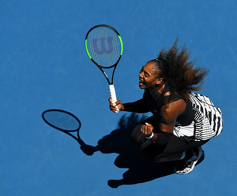 Serena Williams łatwo pokonała Kontę i jest w półfinale