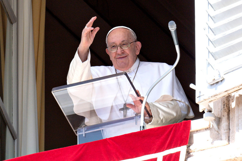 Pope opens up on the issue of blessing same-sex couples, but under conditions