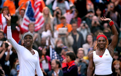 Serena Williams w finale, o tytuł zagra z siostrą