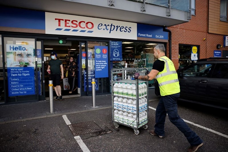 Szef Tesco w UK: "Robimy wszystko, co tylko możliwe, by obniżać ceny"