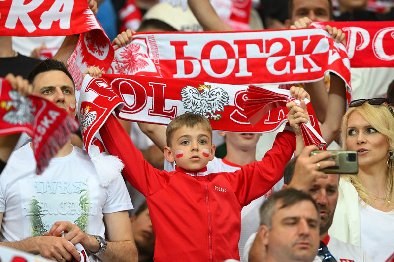 Poland the clear favourite with bookmakers in the match against the Faroe Islands