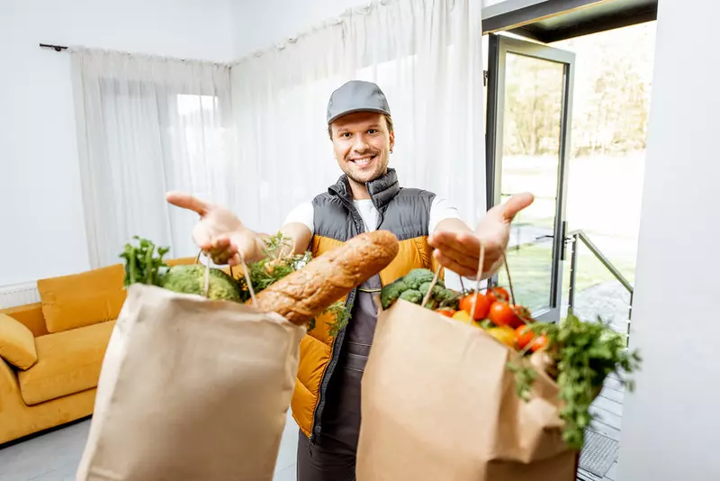 Centra launches its own grocery delivery service for Dublin area 