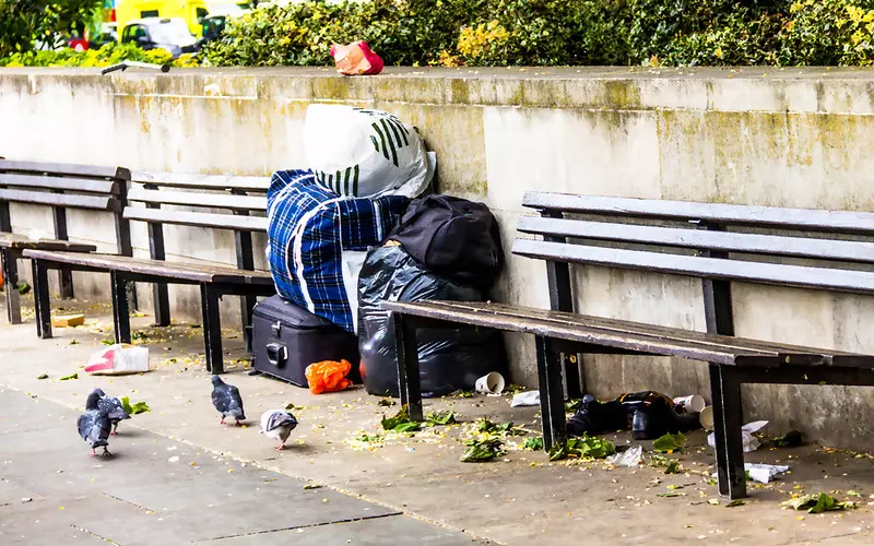 Organizacja Shelter: Gminy wydają £1,7 mld rocznie na tymczasowe zakwaterowanie bezdomnych