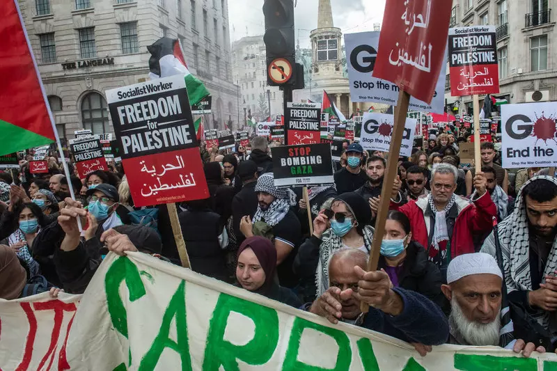 "Daily Telegraph": Antysemityzm ma się dobrze na ulicach brytyjskich miast
