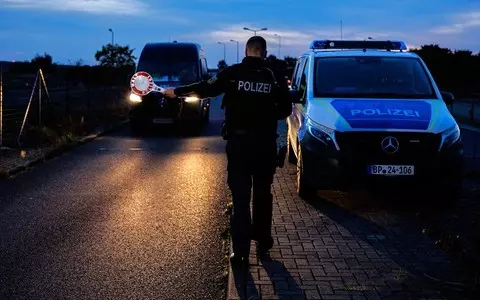 Germany: Police have begun stationary checks at eastern borders, including with Poland