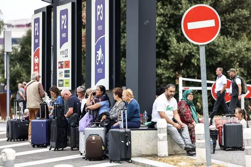 Francja: Masowa ewakuacja lotnisk z powodu zagrożenia terroryzmem