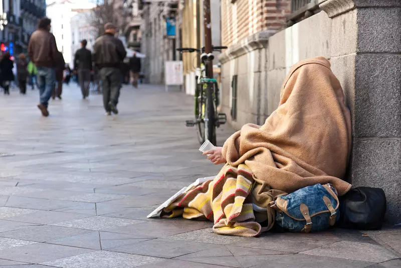 Hiszpania: 12 mln osób zagrożonych ubóstwem. Co 6. nie stać na ogrzewanie zimą