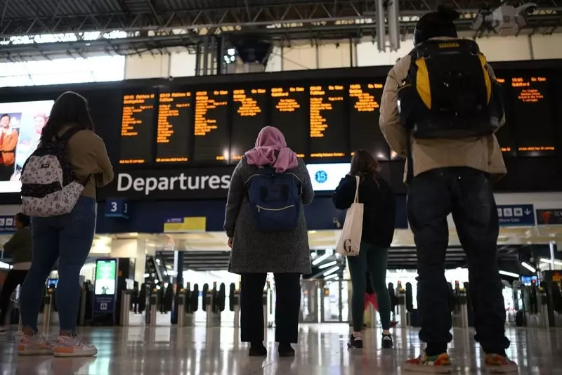 Brytyjski związek zawodowy RMT przedłużył możliwość organizowania strajków na kolei o 6 miesięcy
