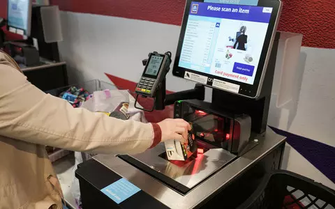 Self-checkouts to wipe out hundreds of Christmas jobs