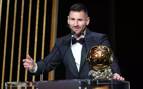 Leo Messi won the Ballon d'Or for the eighth time. Lewandowski outside the top 10 of the poll