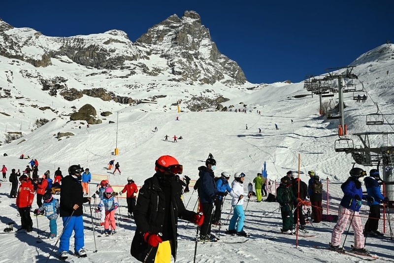 Italy: Prices of daily ski passes will rise by an average of 8 per cent.