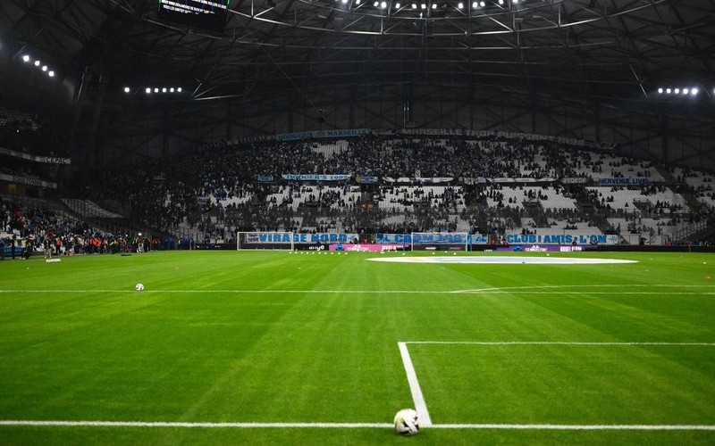 Marseille's match against Lyon is postponed to December 6