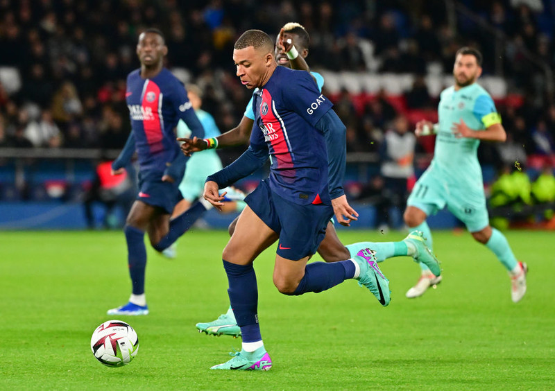 PSG nowym liderem po wygraniu 3:0 z Montpellier