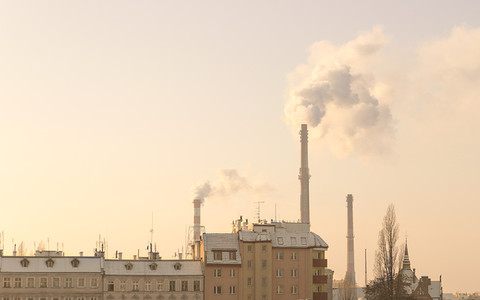 Czystsze powietrze w Krakowie, ale dopuszczalne normy wciąż przekroczone