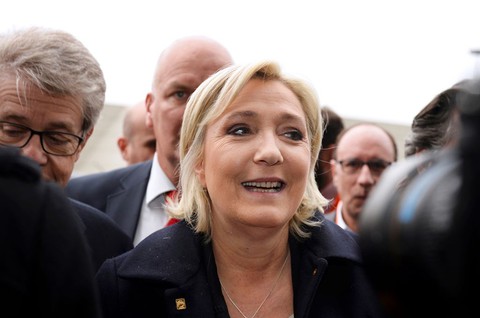 Francja: Le Pen chce narzucić nowy podatek na obcokrajowców