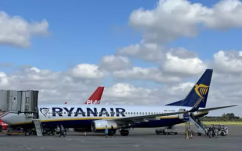 Ryanair plane flew ‘within 20 metres of an undetectable UFO’