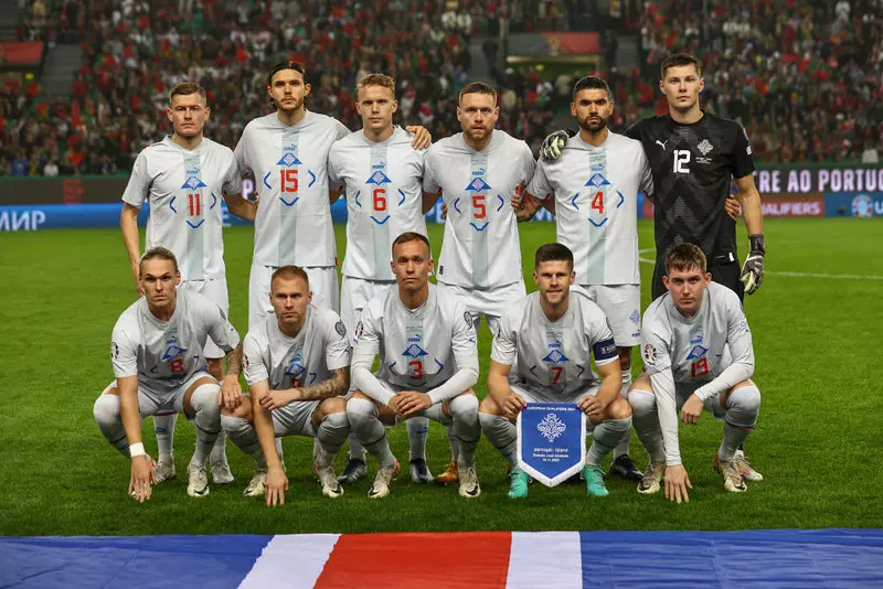 Eliminacje Euro 2024: Islandia bardzo zadowolona, że nie trafiła na Walię i Polskę