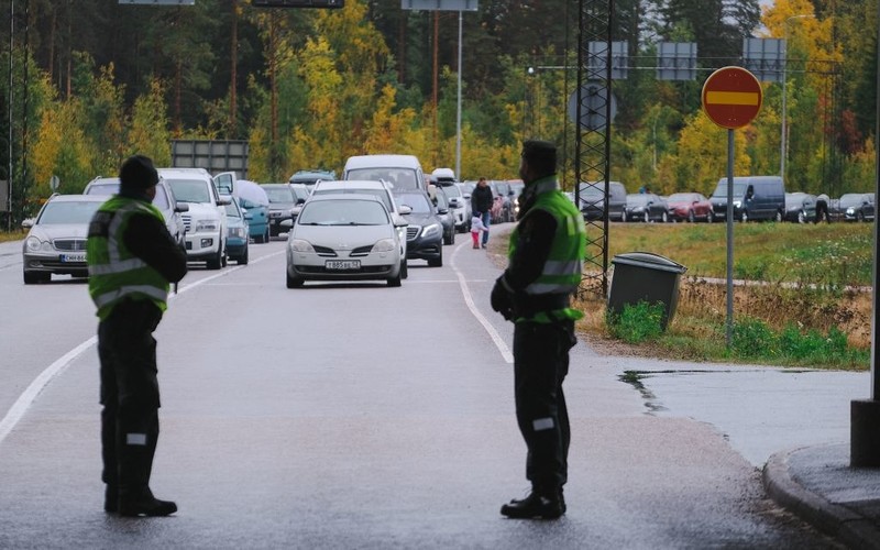 Finlandia: Wciąż rozważamy zamknięcie całej granicy z Rosją