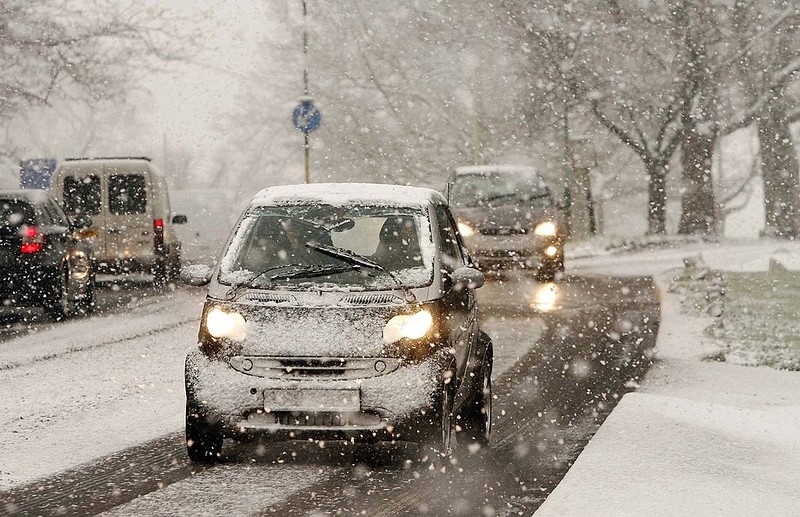 UK braces for snow as cold weather takes a grip