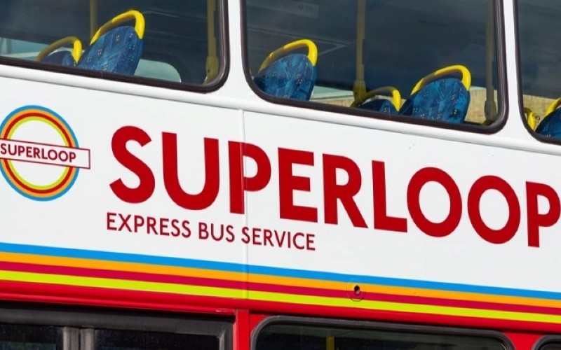 London Superloop bus service should run at night, says Lib Dem