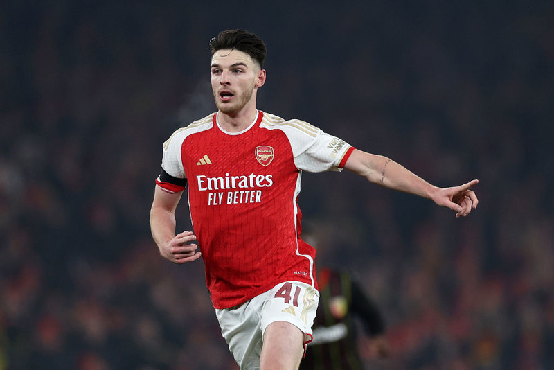 Awans Arsenalu i PSV Eindhoven