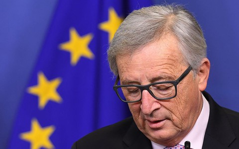 Juncker says Brexit negotiations may divide Europe