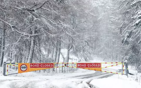 UK: Road disruptions and power outages due to snowfall