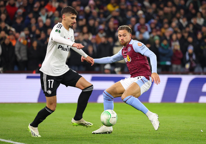 UEFA zmniejszyła karę dla Legii za pierwszy mecz z Aston Villą