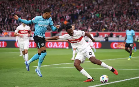 Bundesliga leader Bayer draws with third-placed Stuttgart