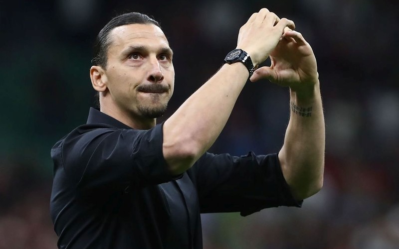 Zlatan Ibrahimovic będzie doradzał Milanowi