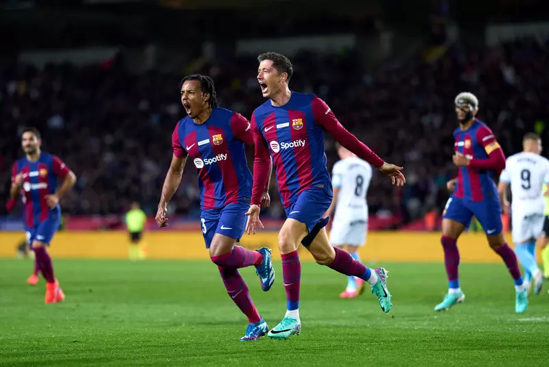 Lewandowski's goal, but Barcelona's defeat to leaders Girona